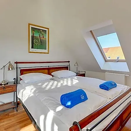Hotel Aura By Q4apartments 4*