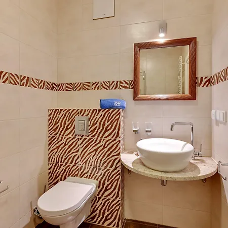 فندق Aura By Q4apartments غدانسك